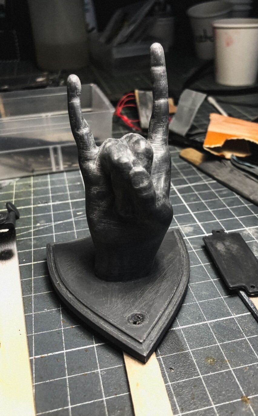 guitar hanger | Multi Awesome Studio