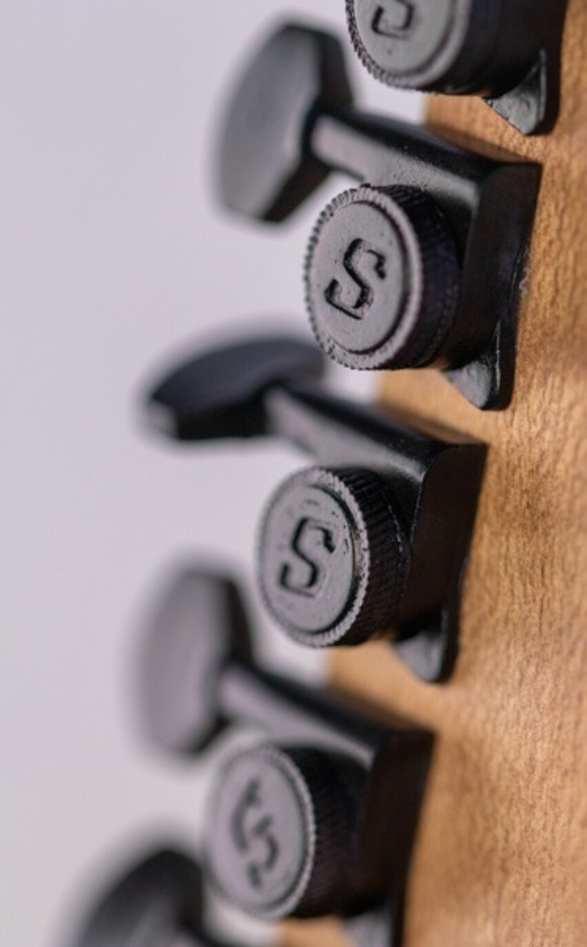 small guitar | Multi Awesome Studio