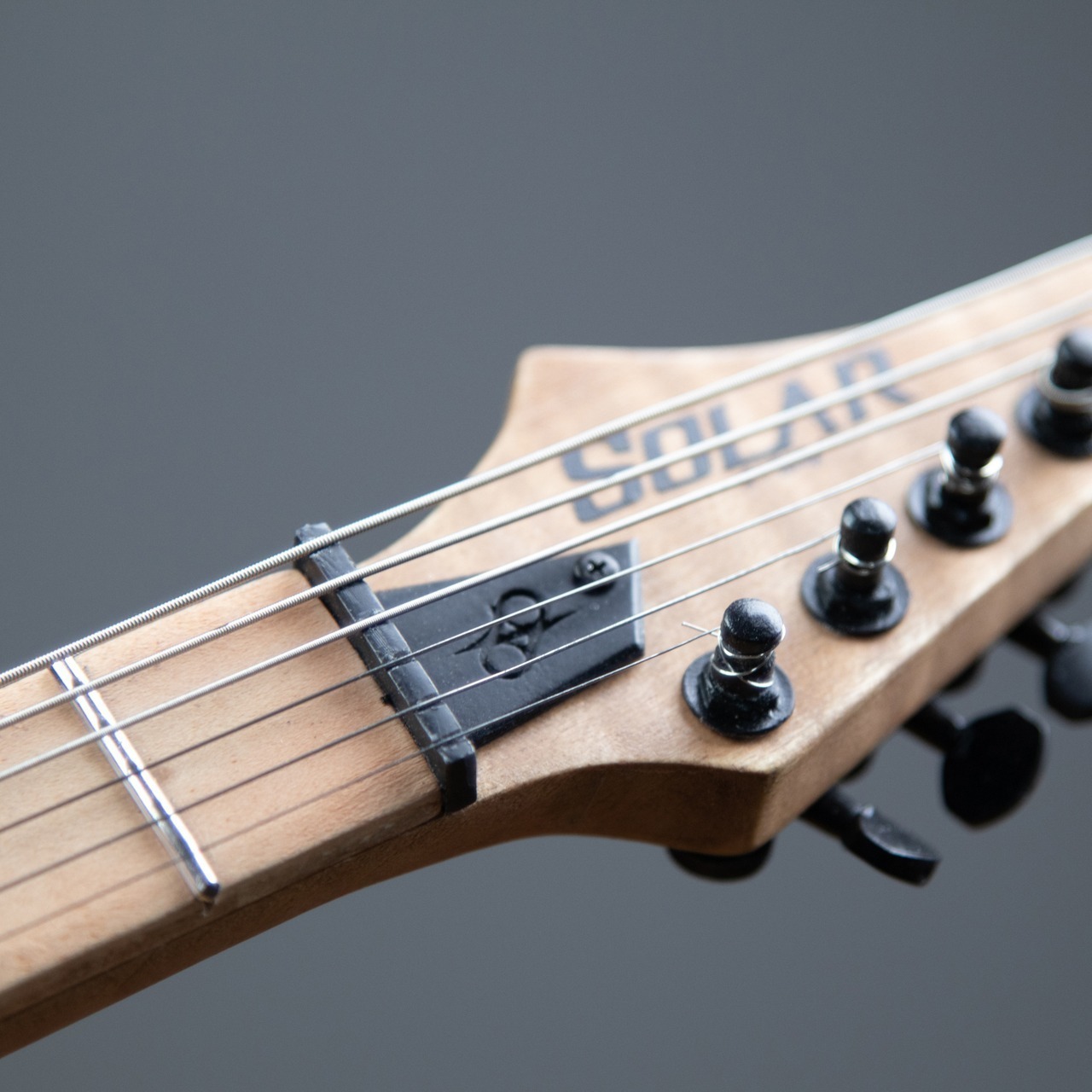 tiny solar guitar | Multi Awesome Studio