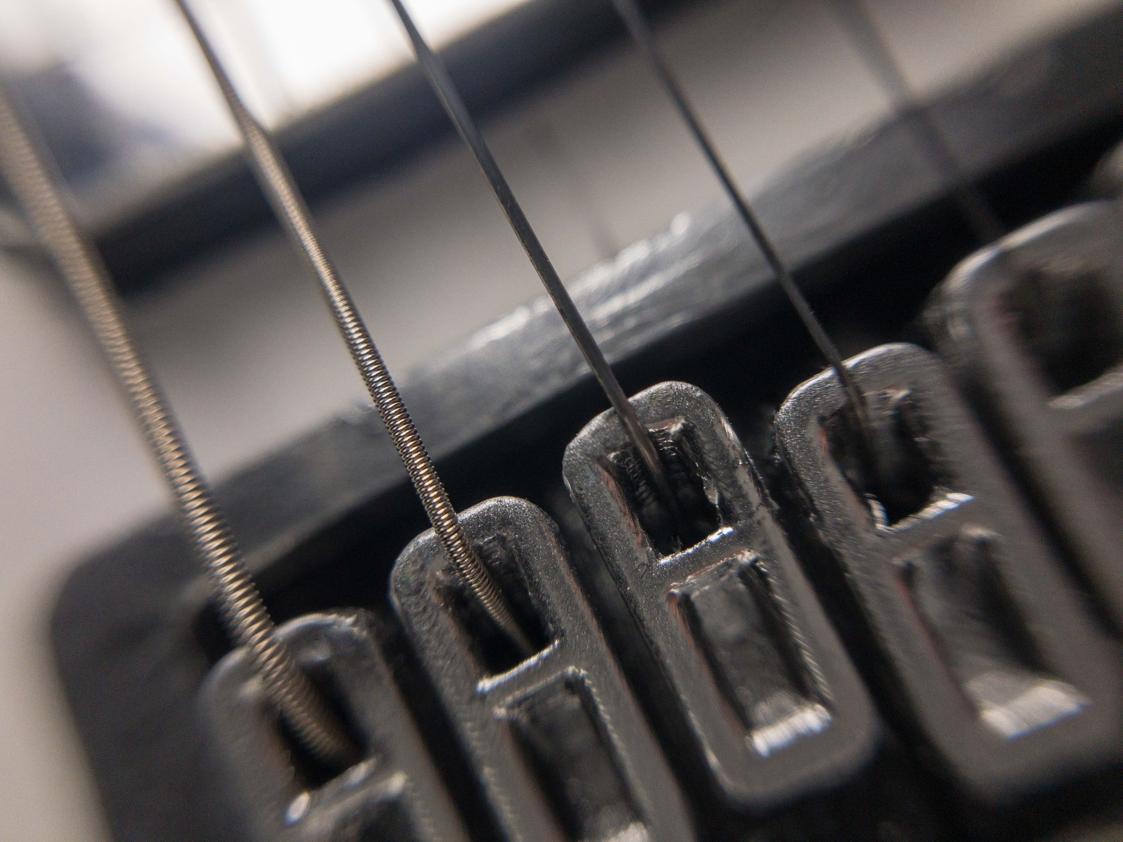 detail evertune bridge model | Multi Awesome Studio